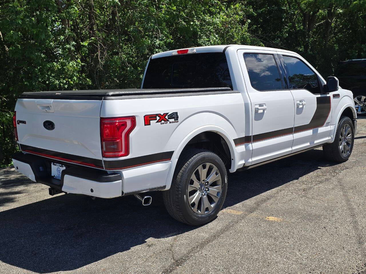 2016 Ford F-150 Lariat 4x4 4dr SuperCrew 5.5 ft. SB