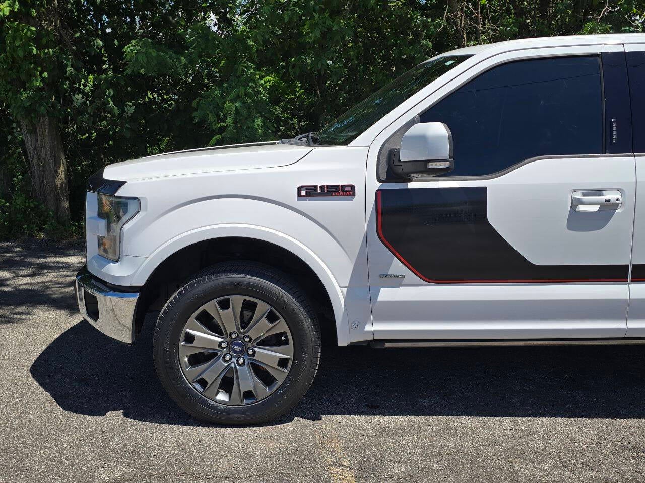 2016 Ford F-150 Lariat 4x4 4dr SuperCrew 5.5 ft. SB