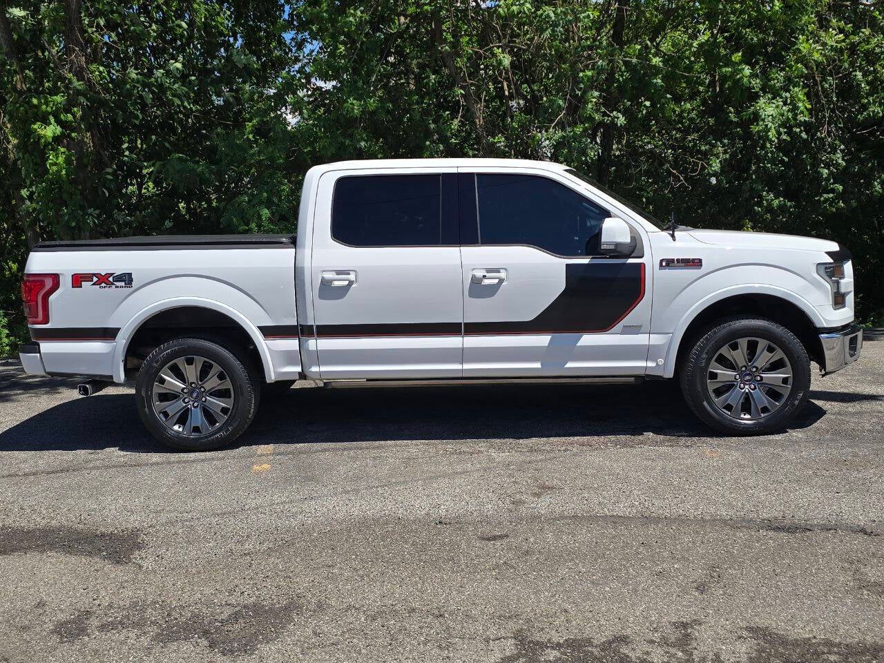 2016 Ford F-150 Lariat 4x4 4dr SuperCrew 5.5 ft. SB