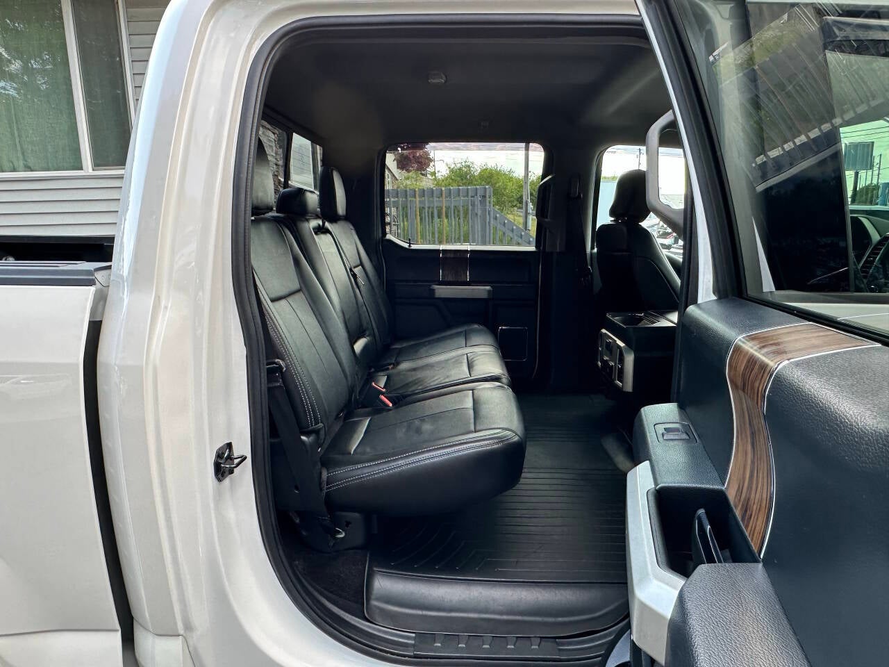 2018 Ford F-150 Lariat - Photo 45