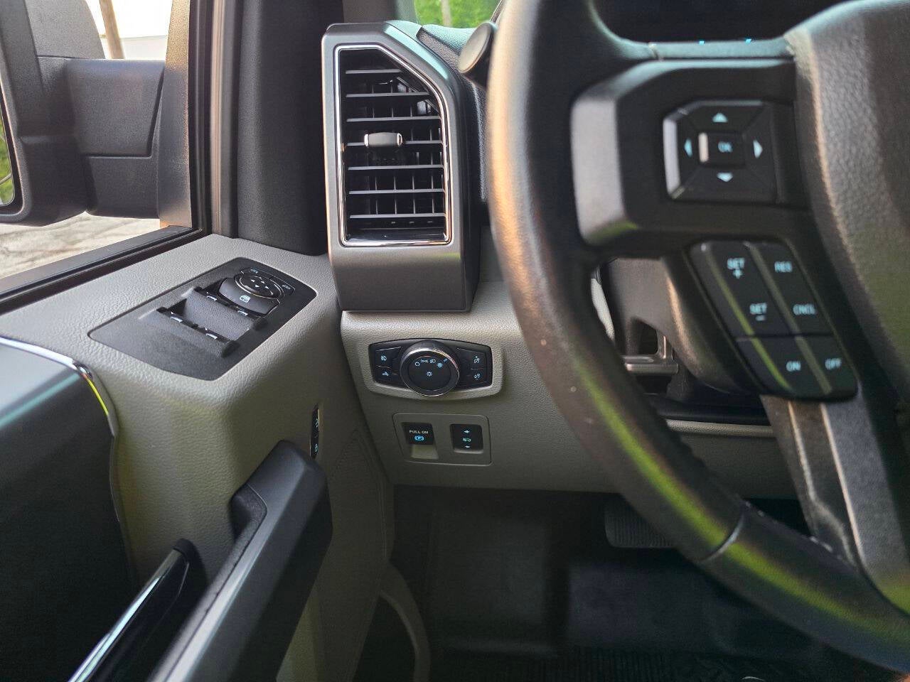 2018 Ford F-150 XLT 4x4 4dr SuperCrew 5.5 ft. SB