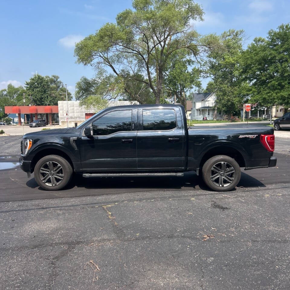 2021 Ford F-150 XLT 4x4 4dr SuperCrew 5.5 ft. SB