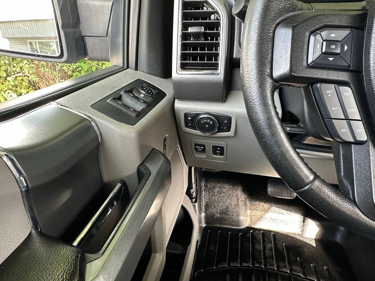 2016 Ford F-150 XLT 4x4 4dr SuperCrew 5.5 ft. SB