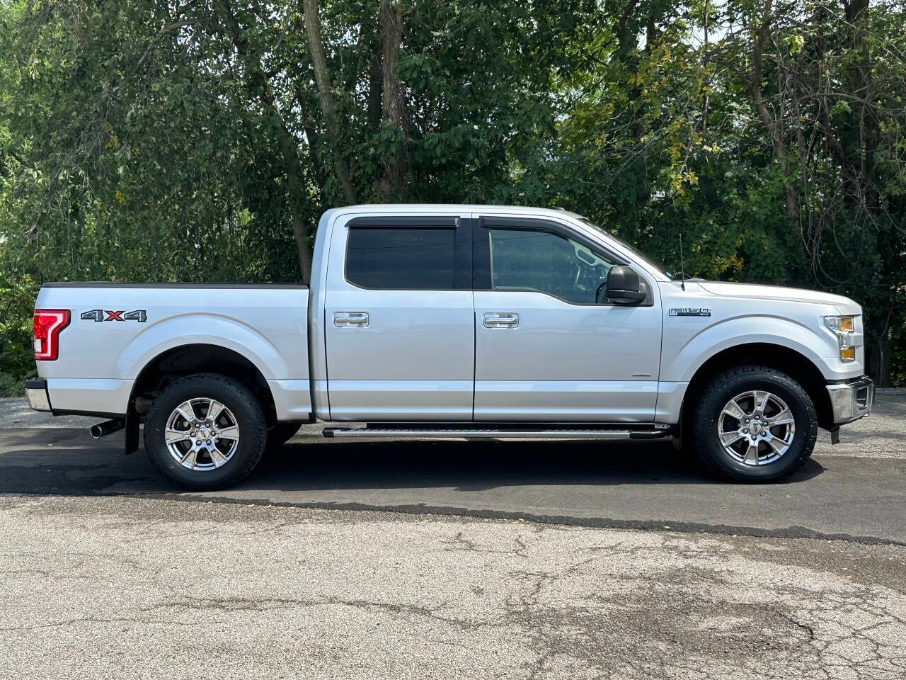 2016 Ford F-150 XLT 4x4 4dr SuperCrew 5.5 ft. SB