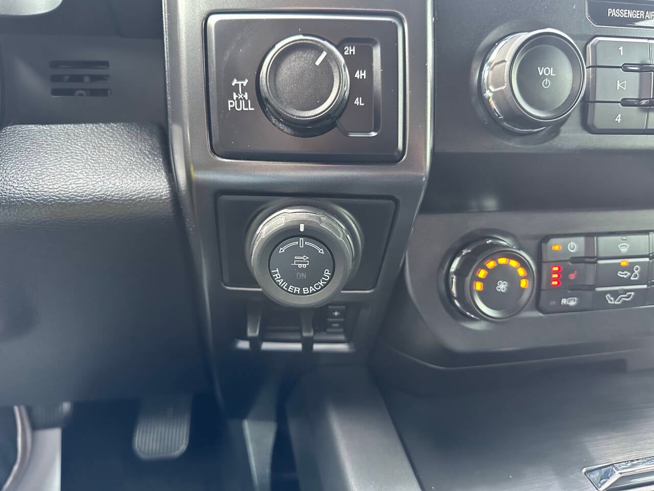 2019 Ford F-150 XLT 4x4 4dr SuperCrew 6.5 ft. SB