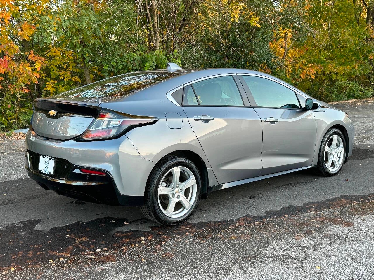 2018 Chevrolet Volt LT 4dr Hatchback