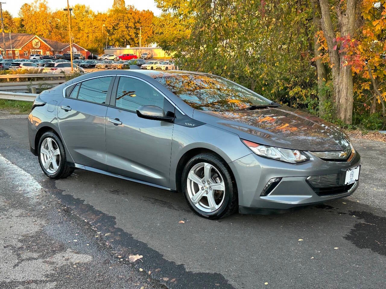 2018 Chevrolet Volt LT 4dr Hatchback