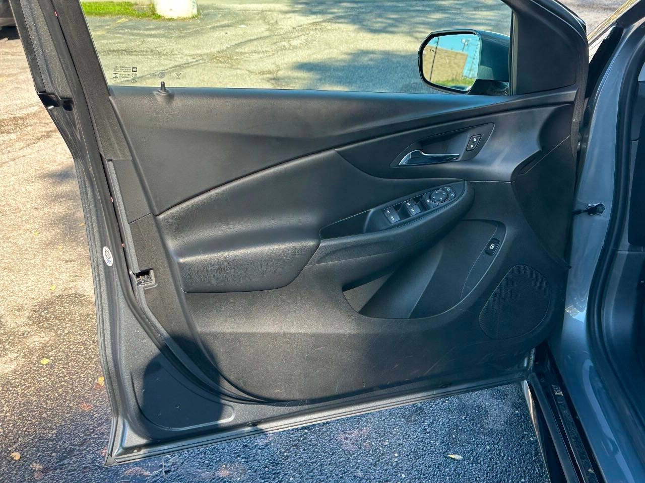 2018 Chevrolet Volt LT 4dr Hatchback