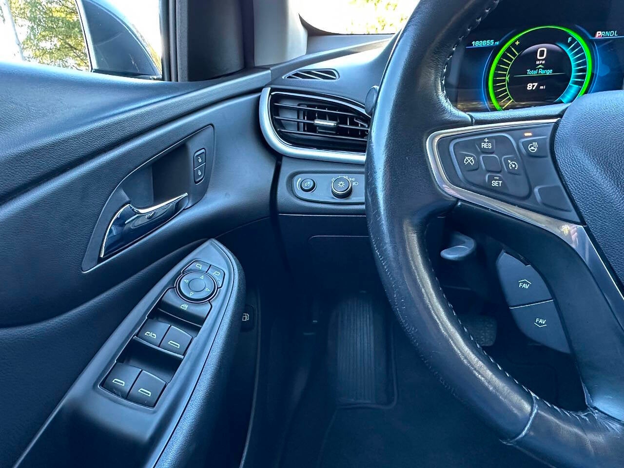 2018 Chevrolet Volt LT 4dr Hatchback