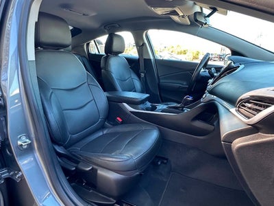 2018 Chevrolet Volt LT 4dr Hatchback