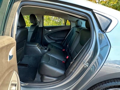 2018 Chevrolet Volt LT 4dr Hatchback