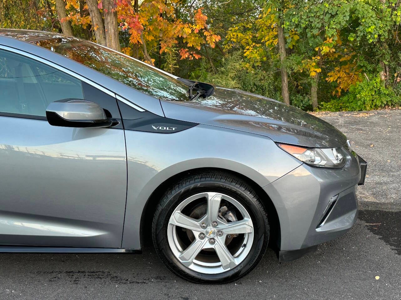 2018 Chevrolet Volt LT 4dr Hatchback