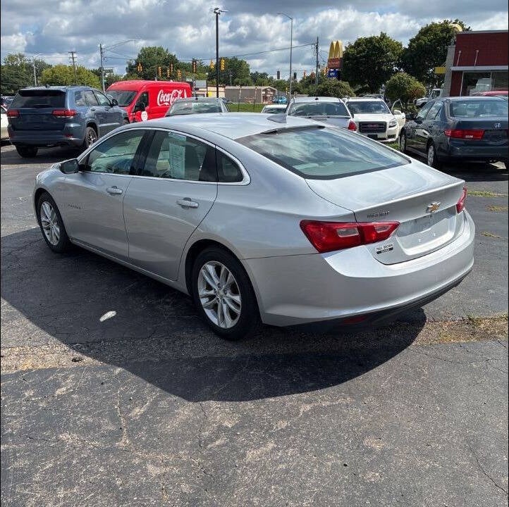 2017 Chevrolet Malibu LT 4dr Sedan