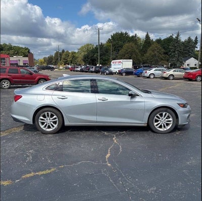 2017 Chevrolet Malibu LT 4dr Sedan