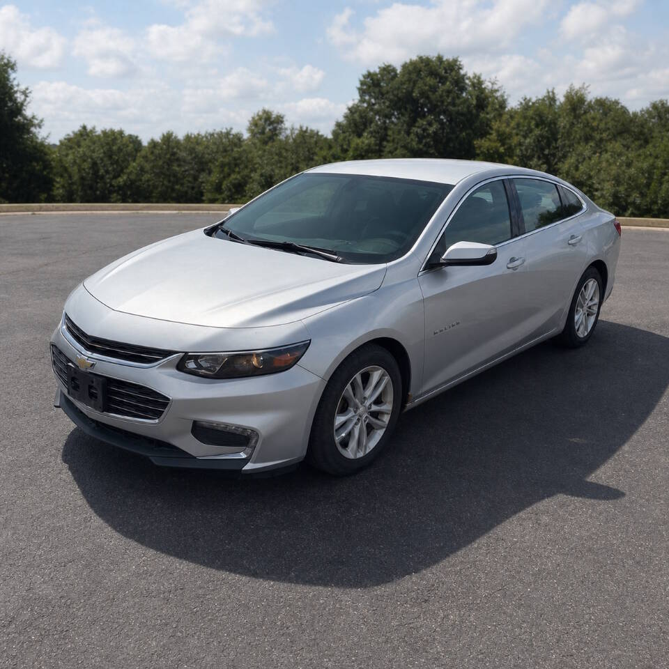 2017 Chevrolet Malibu LT 4dr Sedan