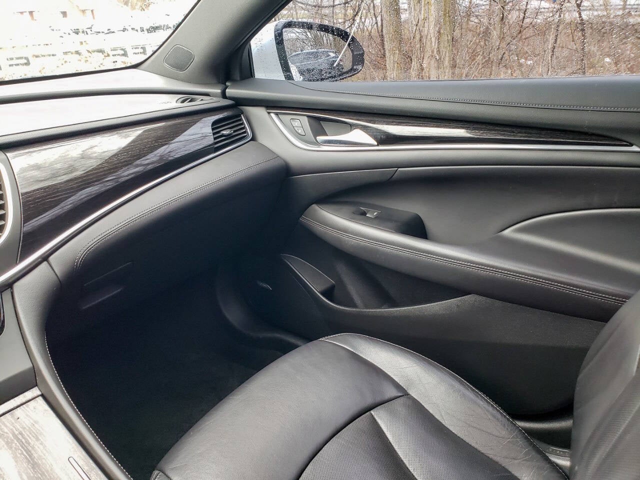 2018 Buick LaCrosse Avenir 4dr Sedan