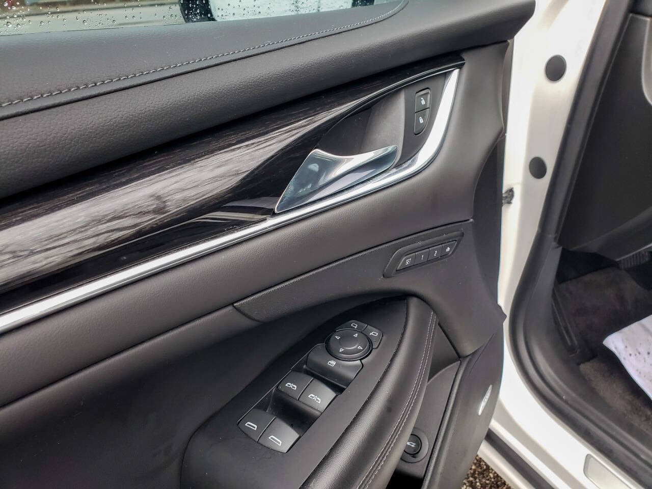 2018 Buick LaCrosse Avenir 4dr Sedan