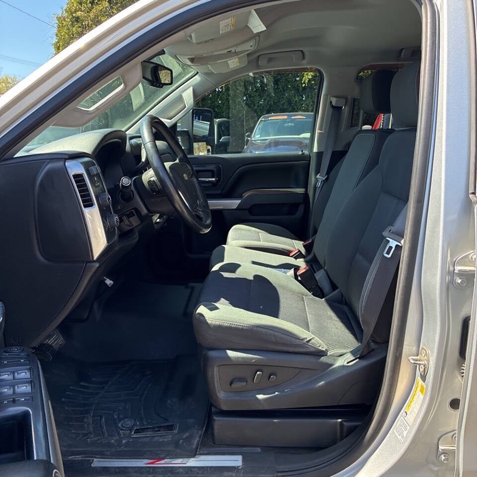 2015 Chevrolet Silverado 2500HD LT 4x4 4dr Crew Cab SB