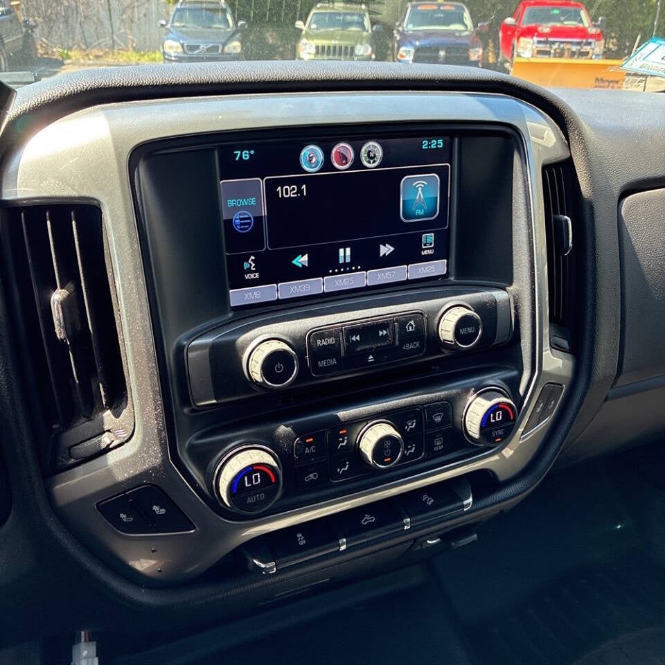 2015 Chevrolet Silverado 2500HD LT 4x4 4dr Crew Cab SB