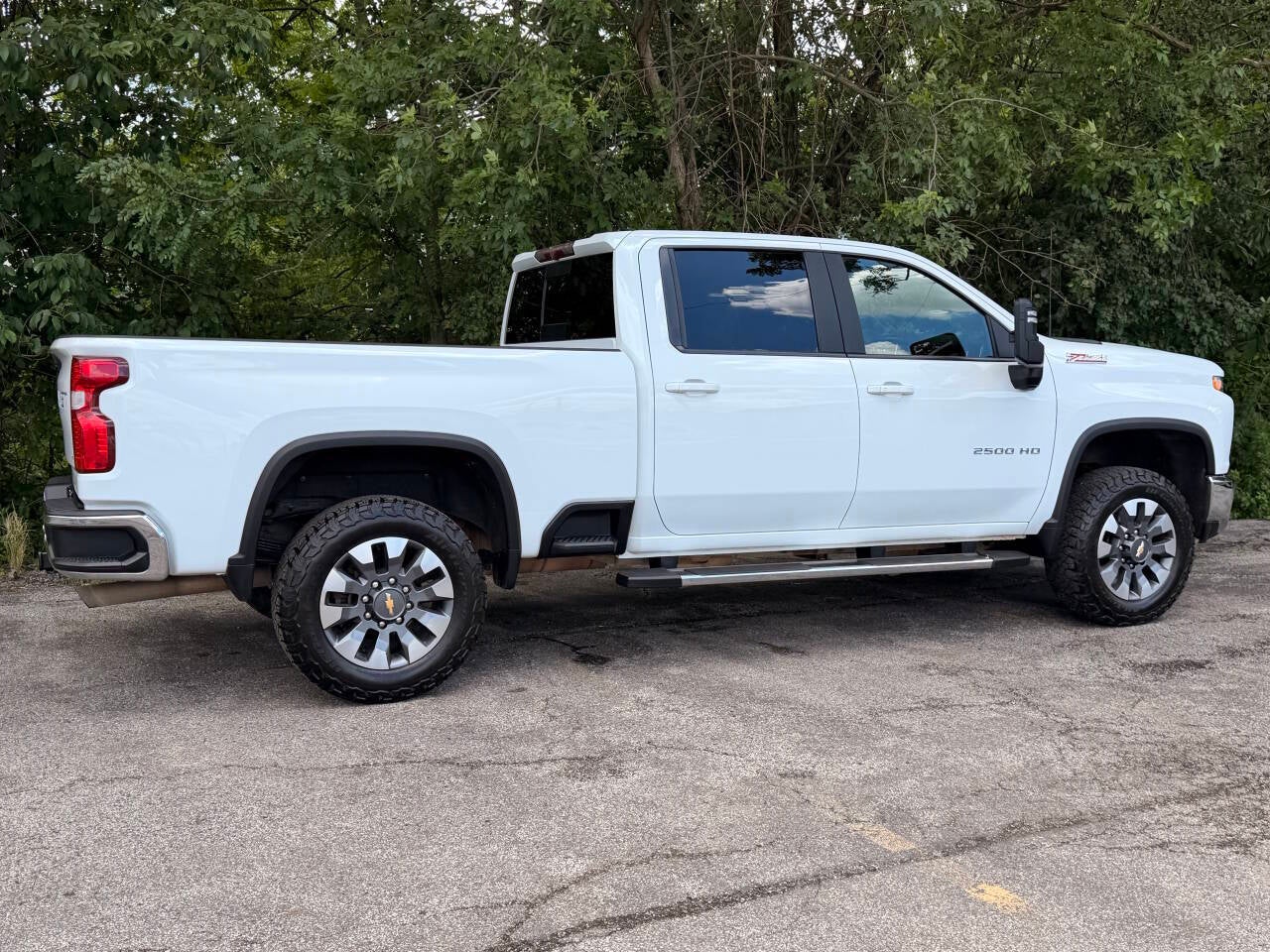 2021 Chevrolet Silverado 2500HD LT 4x4 4dr Crew Cab LB