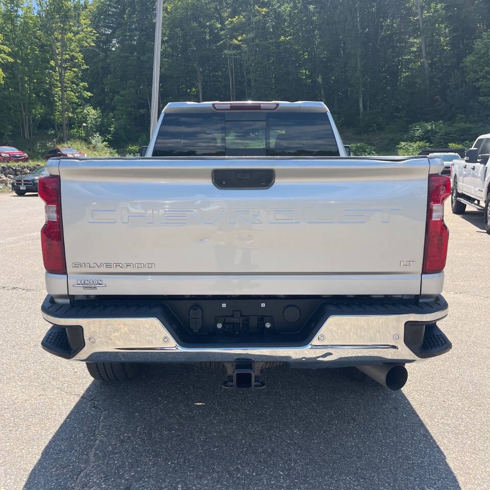 2021 Chevrolet Silverado 3500HD LT 4x4 4dr Crew Cab SB SRW
