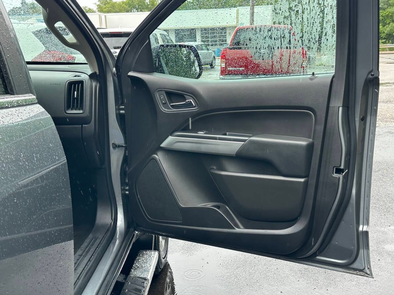2018 Chevrolet Colorado LT 4x4 4dr Crew Cab 5 ft. SB