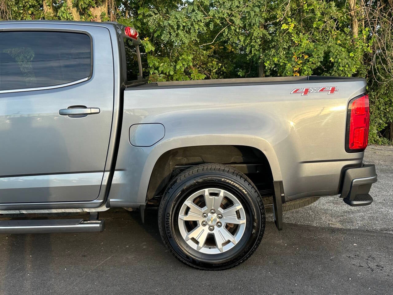 2018 Chevrolet Colorado LT - Photo 41