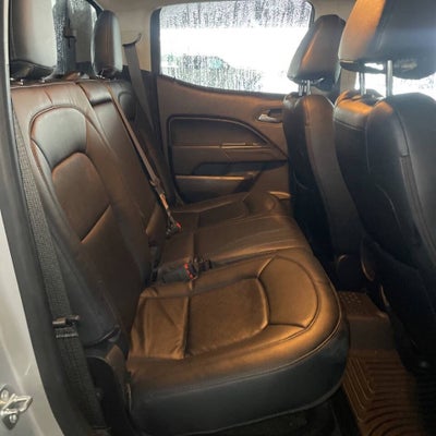 2017 Chevrolet Colorado LT 4x4 4dr Crew Cab 5 ft. SB