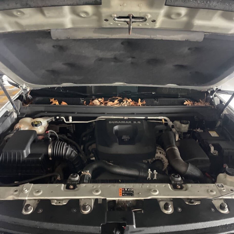 2017 Chevrolet Colorado LT 4x4 4dr Crew Cab 5 ft. SB