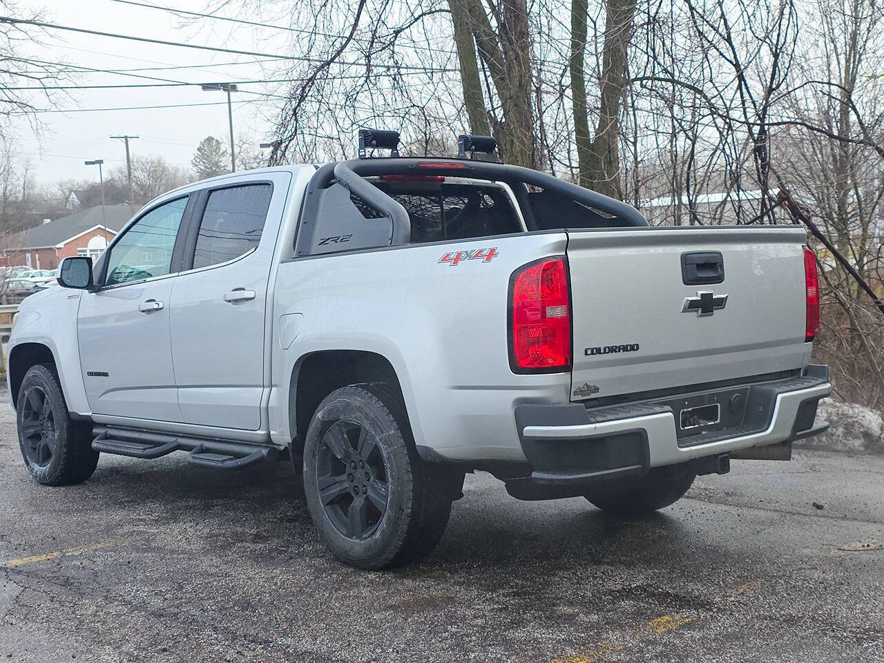 2017 Chevrolet Colorado LT 4x4 4dr Crew Cab 5 ft. SB