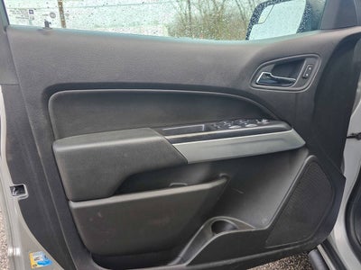 2017 Chevrolet Colorado LT 4x4 4dr Crew Cab 5 ft. SB