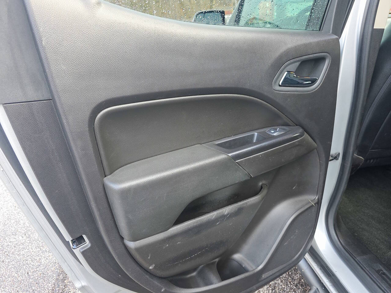 2017 Chevrolet Colorado LT 4x4 4dr Crew Cab 5 ft. SB