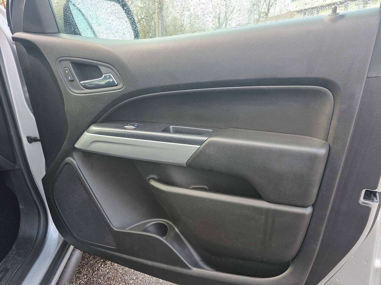 2017 Chevrolet Colorado LT 4x4 4dr Crew Cab 5 ft. SB