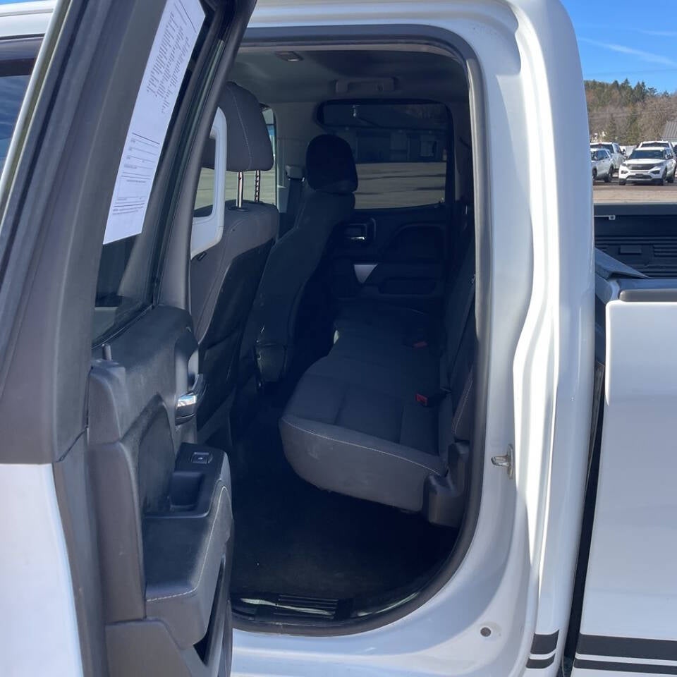 2015 Chevrolet Silverado 1500 LT Z71 4x4 4dr Double Cab 6.5 ft. SB