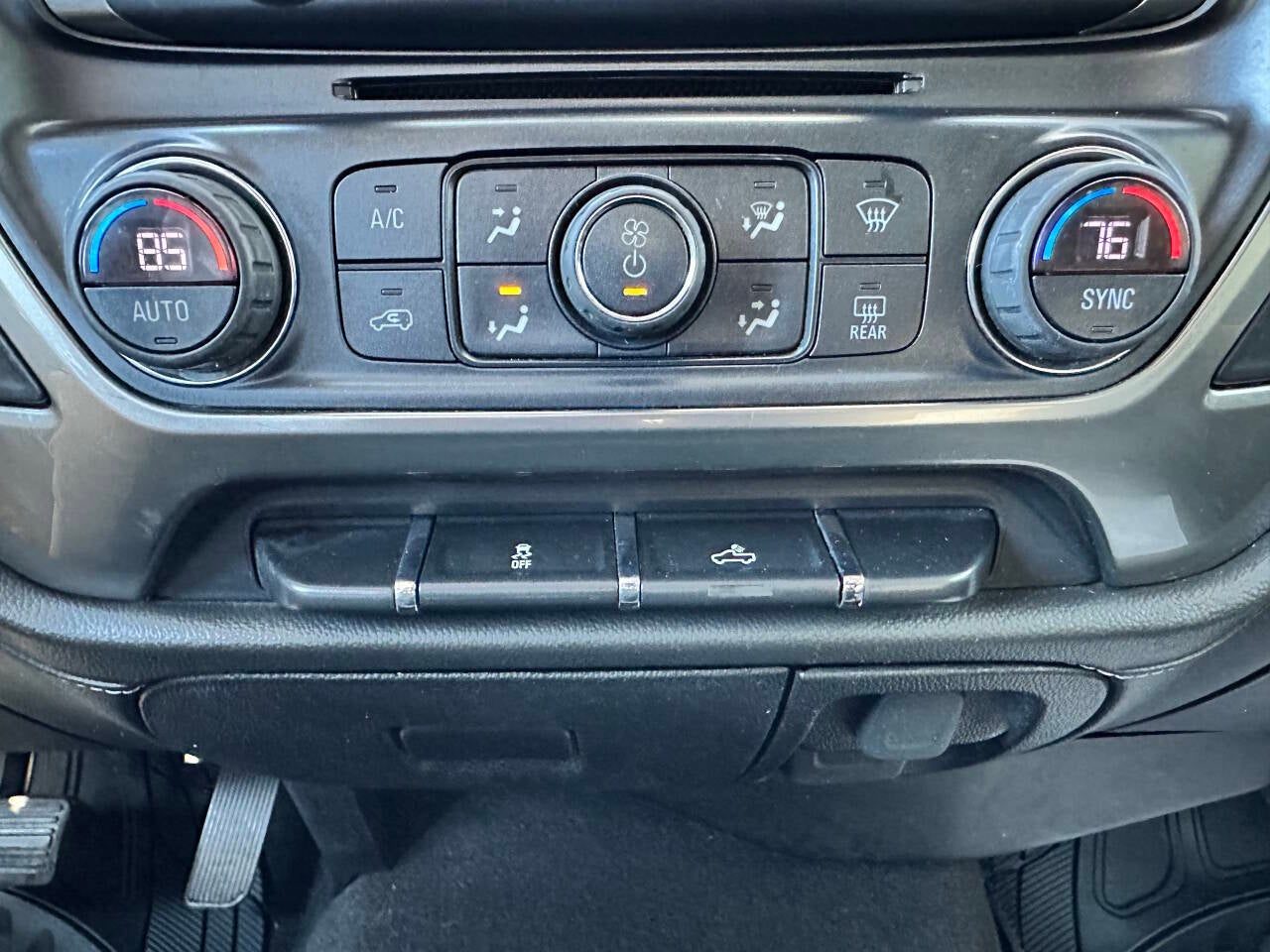 2018 Chevrolet Silverado 1500 LTZ 4x4 4dr Double Cab 6.5 ft. SB