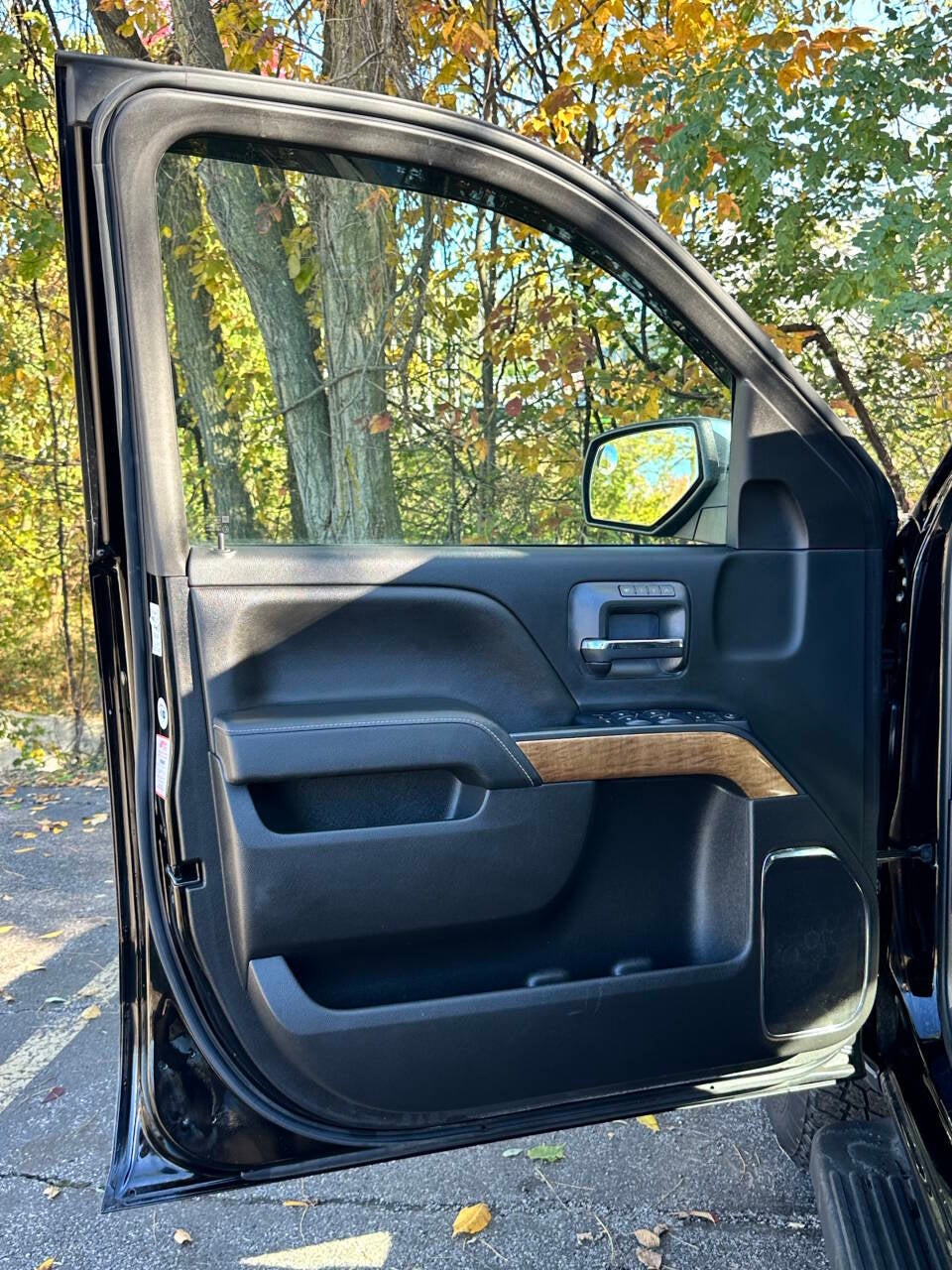 2018 Chevrolet Silverado 1500 LTZ 4x4 4dr Double Cab 6.5 ft. SB