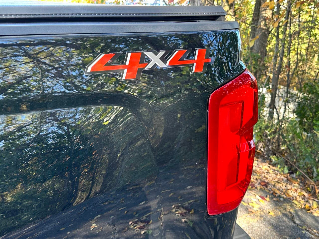 2018 Chevrolet Silverado 1500 LTZ 4x4 4dr Double Cab 6.5 ft. SB