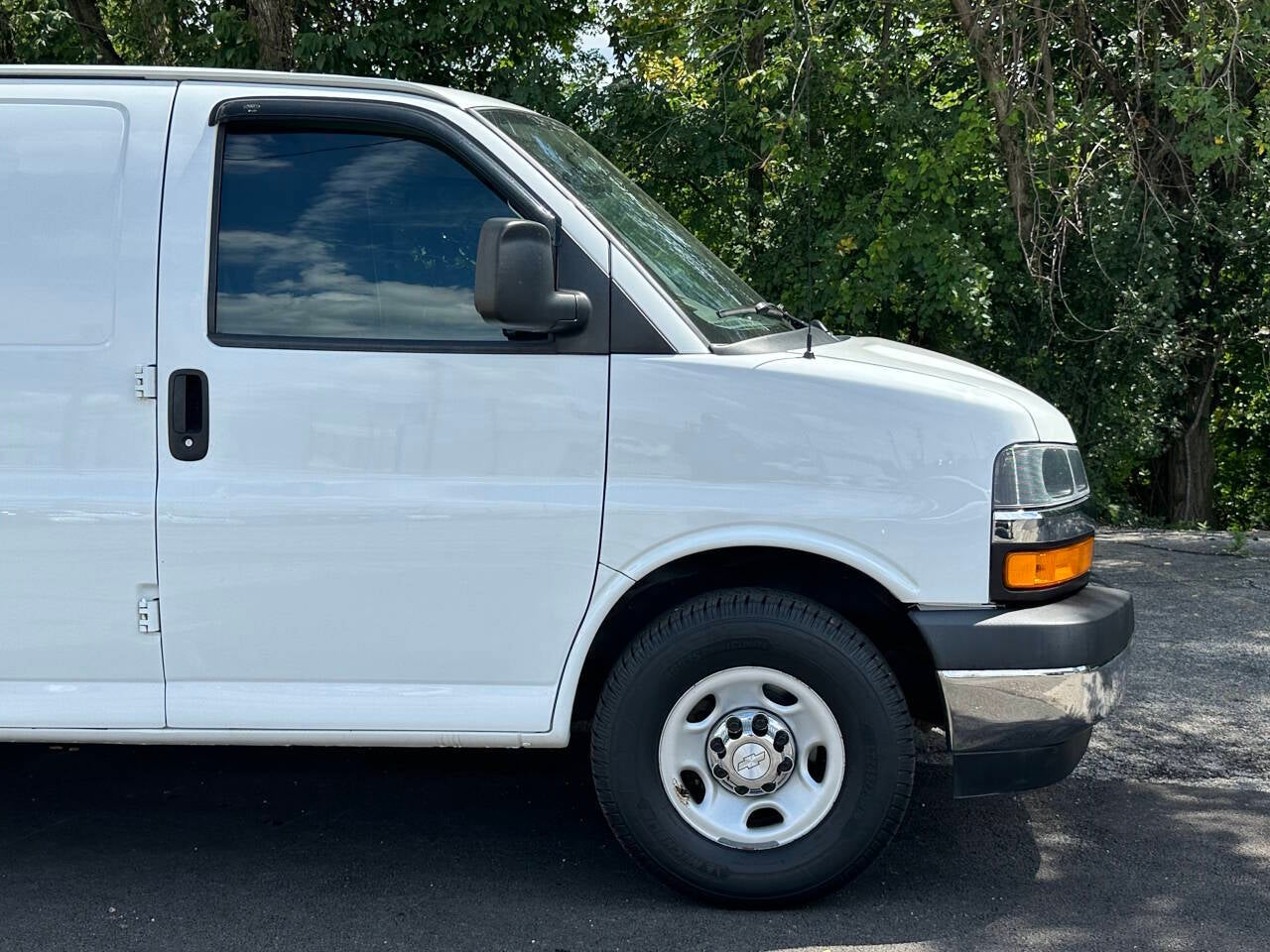 2018 Chevrolet Express Cargo Work Van - Photo 44