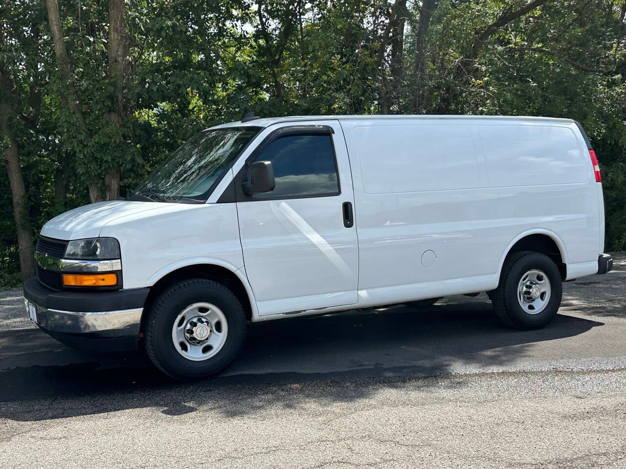 2018 Chevrolet Express Cargo Work Van - Photo 55