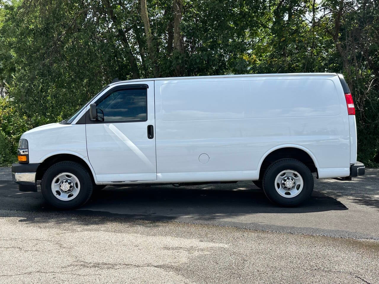 2018 Chevrolet Express Cargo Work Van - Photo 57