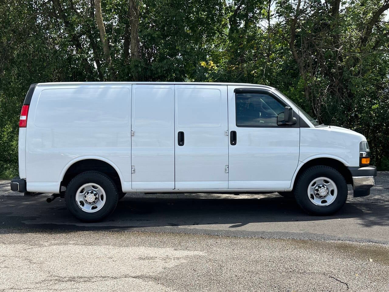2018 Chevrolet Express Cargo Work Van - Photo 58