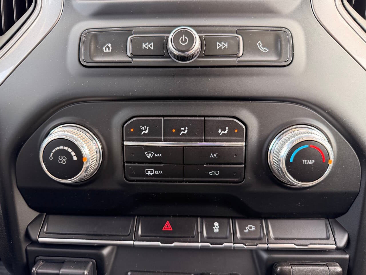 2022 GMC Sierra 3500HD Pro 4x4 4dr Double Cab LB SRW