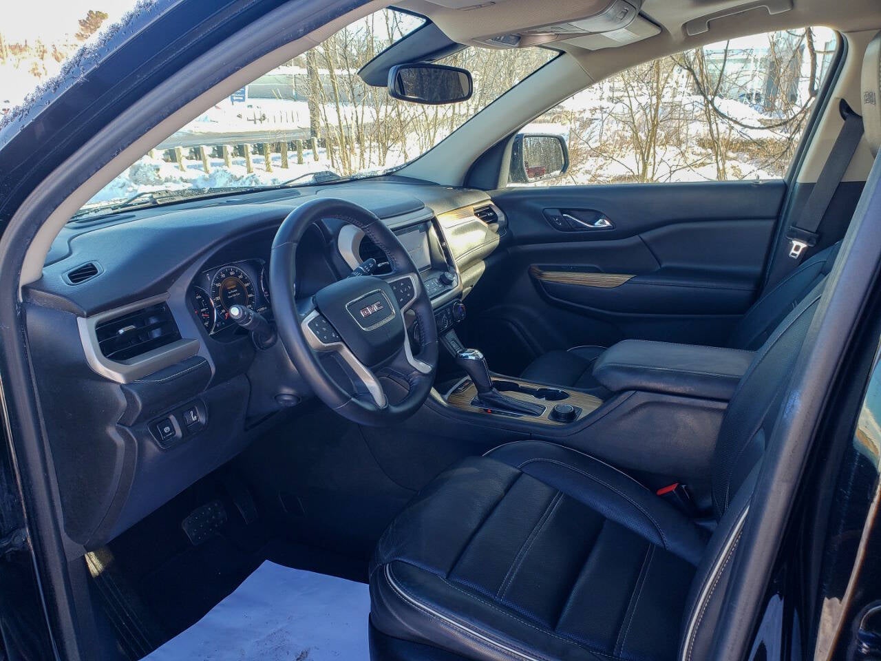 2017 GMC Acadia Denali 4x4 4dr SUV