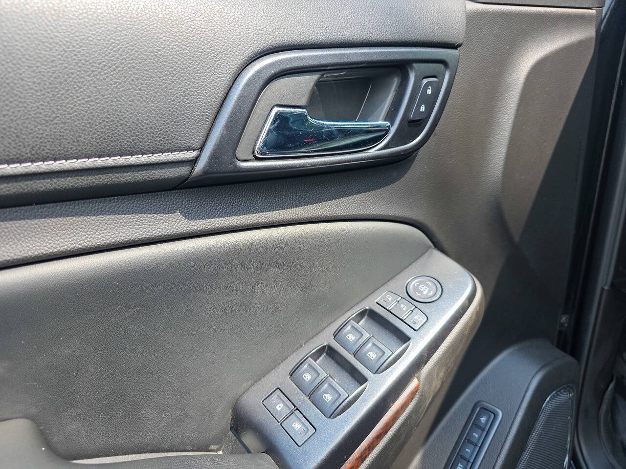 2016 GMC Yukon SLT 4x4 4dr SUV