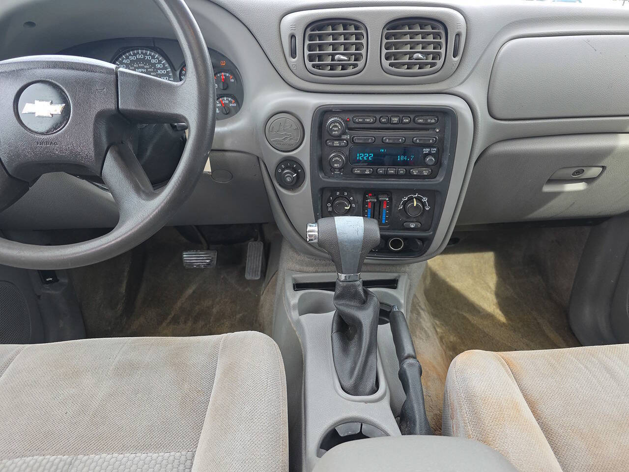 2007 Chevrolet TrailBlazer LS 4dr SUV