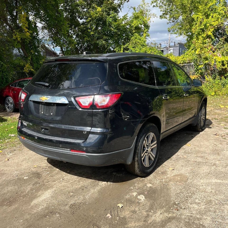 2017 Chevrolet Traverse LT AWD 4dr SUV w/1LT