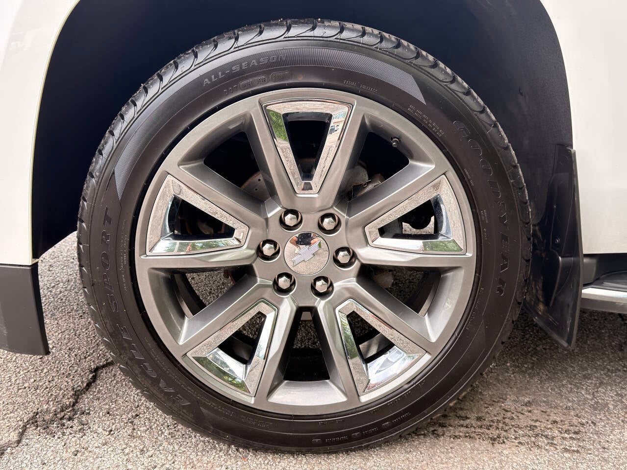 2016 Chevrolet Tahoe LTZ 4x4 4dr SUV