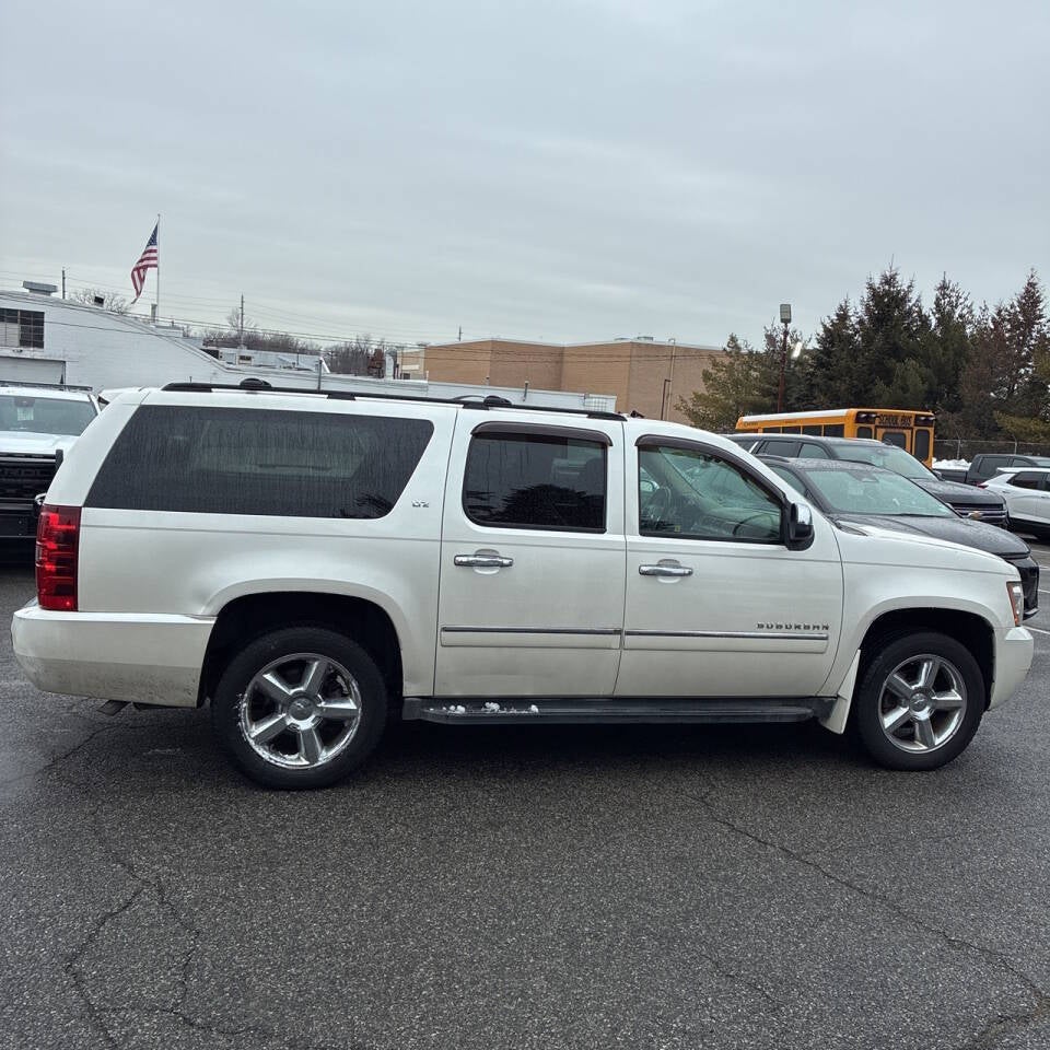2012 Chevrolet Suburban LTZ 4x4 4dr SUV