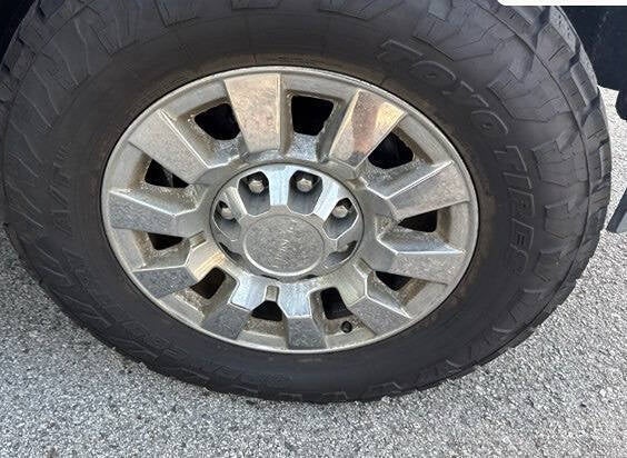 2016 GMC Sierra 2500HD Denali 4x4 4dr Crew Cab SB