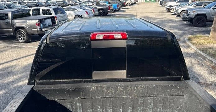 2016 GMC Sierra 2500HD Denali 4x4 4dr Crew Cab SB